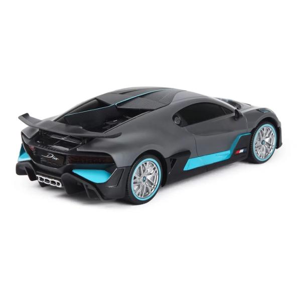 Copilul dumneavoastra se poate juca in voie cu masina cu telecomanda Bugatti Divo scara 1 la 24 oferita de brandul international Rastar Nicio cursa nu este imposibil de castigat cu acesta masinuta replica oficiala cu licenta a modelului original construita cu mare atentie la detalii Masinuta are proportiile ideale pentru momente pline de distractie si amuzament avand dimensiunile in centimetri dupa cum urmeaza  178683Masinuta functioneaza pe frecventa de 24GAlimentarea se face 