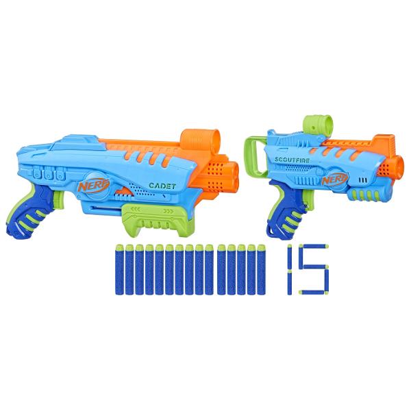 Cele 2 blastere de jucarie din acest set de pornire Nerf Elite Junior Ultimate au un design usor de jucat astfel incat copiii sa se poata bucura de jocul captivant cu sageti Nerf singuri in jocurile de interior si exteriorBlasterele din acest set sunt dimensionate pentru a se potrivi confortabil in mainile mici si au un design usor care este usor de tinut si de transportat de copiiManerele blasterului au cea mai mica forta de tragere dintre toate blasterele Nerf asa ca este usor pentru 