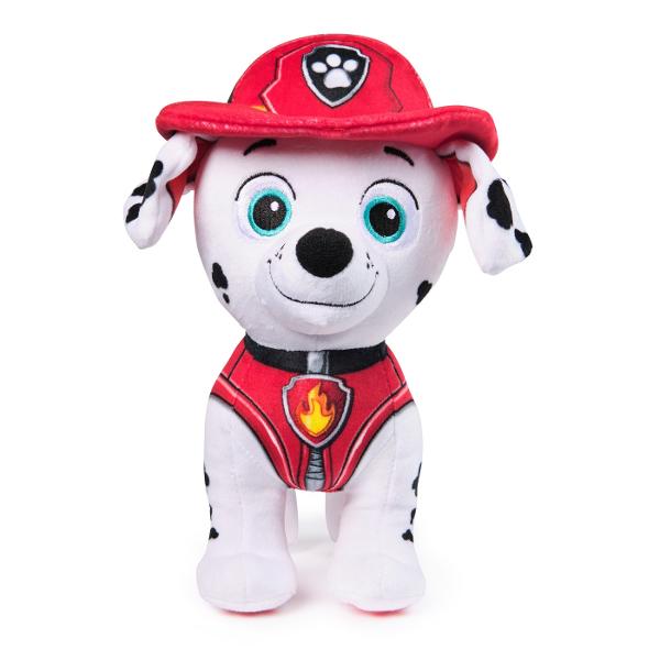 Porneste in misiuni de salvare palpitante cu personajele din Patrula catelusilor Inalte de 17 cm aceste figurine de plus sunt gata pentru aventura in uniforma lor oficiala Blana moale si chipul expresiv surprind in mod autentic indragitele personaje aducandu-le la viata pentru fanii de toate varstele Fie ca este vorba de misiuni de joaca sau de visare in timpul somnului aceste plusuri au dimensiunea perfecta pentru a insoti fiecare aventura Jucariile pentru prescolari din Patrula 