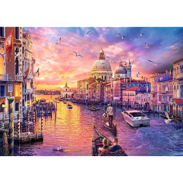 Un puzzle de calitate trebuie sa fie relaxant si distractiv Aranjarea unui puzzle constitue atat pentru copii cat si pentru adulti este o modalitate deosebita de dezvoltare a indemanarii spiritului de observatie si a concentrarii Trefl este o companie poloneza cu sediul central in regiunea Pomorze Incepand din 1985 compania a inceput sa produca puzzle-uri dezvolatand ulterior si segmentul de carti de joc si jocuri de societate In prezent Trefl este lider in Polonia si plina expansiune in 