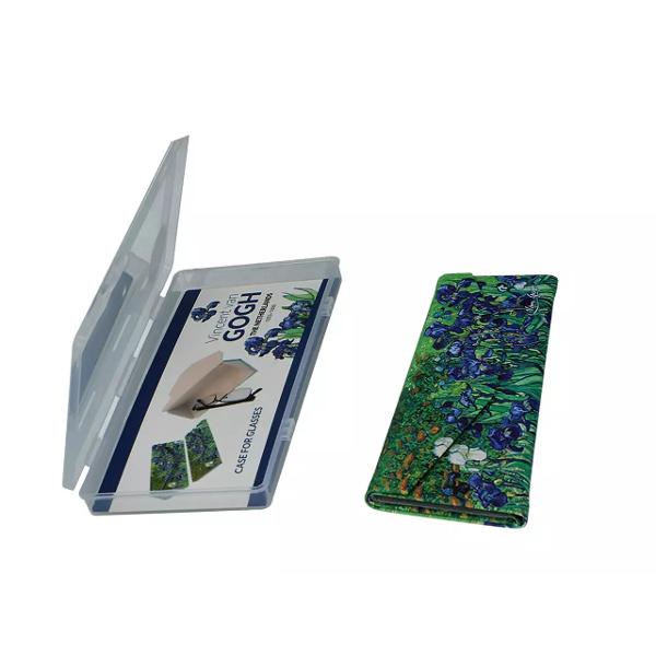Toc pliabil pentru ochelari – Design Van Gogh – Iris 16 cmR&259;sfa&539;&259;-&539;i ochelarii cu un toc inspirat din art&259; Acest toc pliabil decorat cu delicatul tablou Iris de Vincent van Gogh este alegerea perfect&259; pentru cei care 