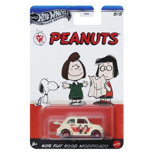 Hot Wheels® Silver Series Peanuts 75th Cars aduce o noua intorsatura masinilor turnate sub presiune cu design si culori izbitoare care ies in evidenta Fiecare masina la scara 164 are roti exclusive este acoperita cu mai multe modele si vine in ambalaje speciale de colectie Cu o varietate de modele noi la moda copiii si colectionarii vor dori sa le colecteze pe toate Fiecare masina se vinde separat in functie de disponibilitateCulorile si modelele pot varia Nu se 
