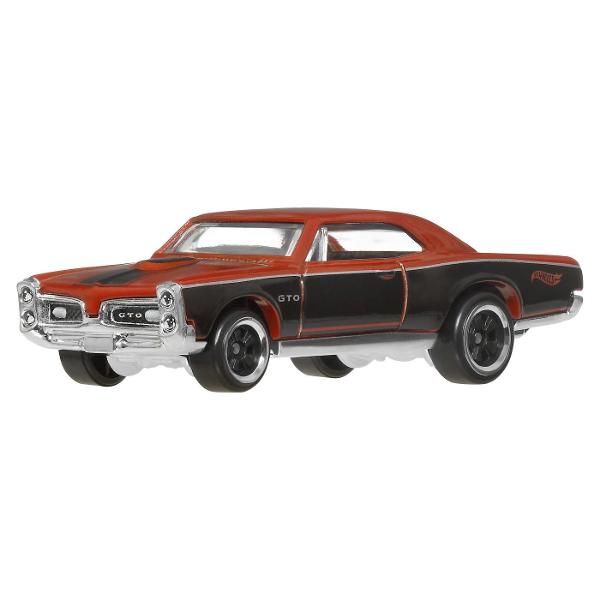 Pachetul multiplu Hot Wheels HW Legends va da viata oricarei colectii de masini cu sase masini si camioane de jucarie Fiecare vehicul turnat sub presiune este considerat o legenda Hot Wheels si prezinta o executie decorativa mai rafinata decat masinile Hot Wheels Basic Pachetul multiplu Hot Wheels HW Legends aduce in prim-plan sase vehicule emblematice perfecte pentru pasionatii de masini si colectionari Fiecare masina este reprodusa si turnata sub presiune oferind detalii impresionante si 
