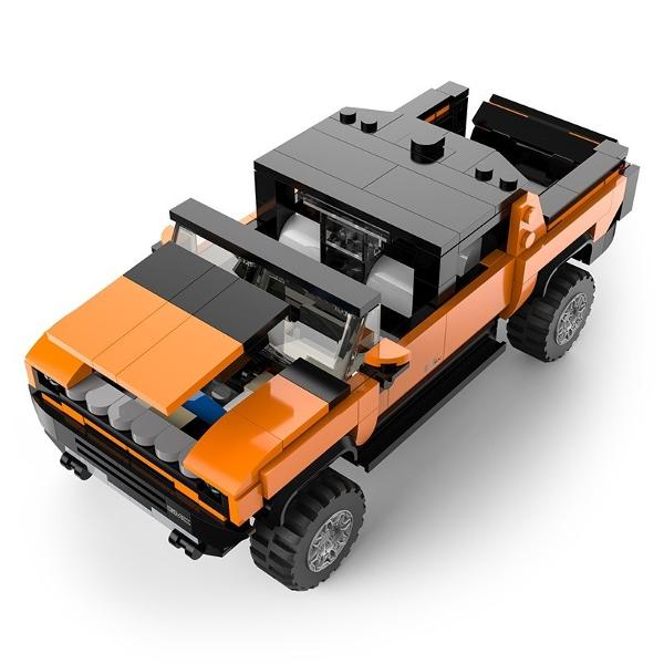 Setul de caramizi de constructie RASTAR Hummer EV este o jucarie versatila si captivanta care se adreseaza unei game largi de entuziasti oferind o experienta de constructie detaliata si captivanta si un model perfect proportionat pentru expunere Cadou ideal pentru toate varstele Recomandat pentru varstele de 6 ani si peste acest set de constructie este perfect atat pentru fanii Hummer cat si pentru colectionarii adulti oferind o experienta distractiva si educativa ce imbunatateste 