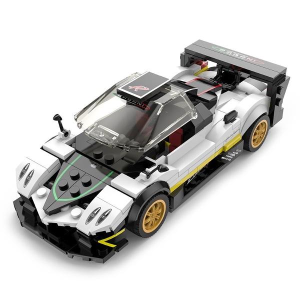 Kitul de constructie Pagani Zonda R de la Rastar este o jucarie spectaculoasa si creativa ideala pentru copiii de peste 6 ani care adora sa construiasca si sa exploreze lumea supermasinilor Inspirat de celebrul model de curse Pagani Zonda R acest set contine piese din plastic de inalta calitate care permit asamblarea unei replici fidele la scara 128 cu detalii realiste si design sportiv Masinuta rezultata este impresionanta prin aspectul sau agresiv elementele aerodinamice si culorile 