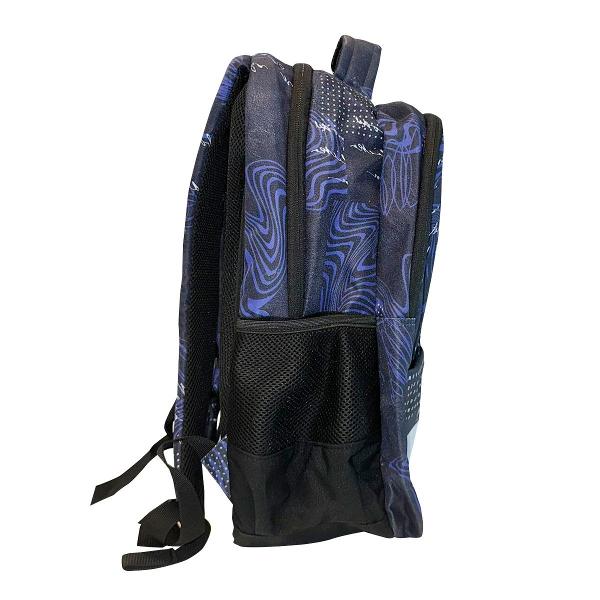 Ghiozdanul usor si ergonomic este fabricat din materiale hidrofuge fiind ideal pentru utilizari diverse datorita designului sau practic si confortabilForma anatomica si spate buretat respirabil si conceput ergonomic pentru un transport confortabilBretele ajustabile si buretate cu catarama pe piept pentru siguranta si confort catarama integrand si un fluierDoua compartimente principale cu fermoar incluzand organizatoare pentru pixuri si alte 