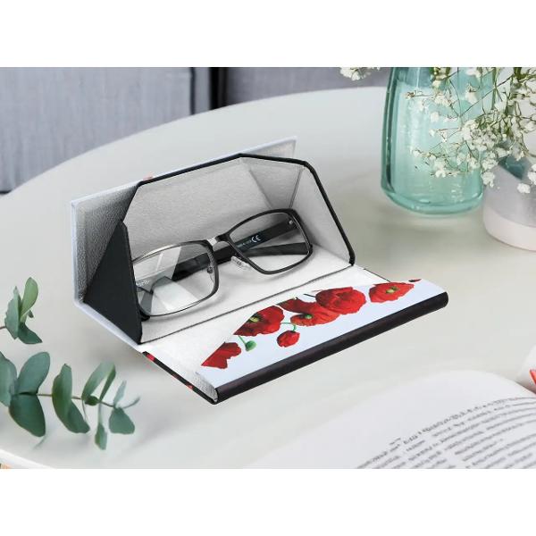Protejeaz&259;-&539;i ochelarii &icirc;ntr-un stil rafinat Acest etui pliabil din colec&539;ia &bdquo;Colorful dizziness of textiles&rdquo; aduce un echilibru perfect &icirc;ntre utilitate &537;i estetic&259; Motivul floral vibrant transform&259; un obiect practic &icirc;ntr-un accesoriu elegant ideal pentru utilizarea zilnic&259; Compact u&537;or &537;i conceput &icirc;n Polonia &mdash; un detaliu care scoate &icirc;n eviden&539;&259; 