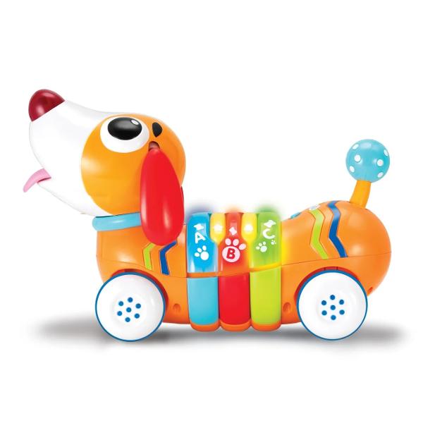 Catelusul cu telecomanda este o jucarie inovativa si captivanta ideala pentru copiii cu varsta incepand de la 18 luni Conceput pentru a introduce micutii in lumea literelor formelor si a frazelor distractive acest catelus aduce o experienta de invatare interactiva si plina de distractie Modul de invatare este un aspect crucial al jucariei oferind copiilor oportunitatea de a descoperi literele si formele intr-un mod captivant In timp ce interactioneaza cu catelusul cei mici vor putea sa 