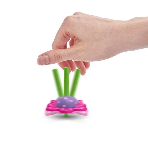 Aceste titirez fascinant &537;i colorat din lemn creeaz&259; amestecuri interesante de culori în timp ce se învârte Un cadou popular care antreneaz&259; în mod juc&259;u&537; coordonarea mân&259;-ochi &537;i abilit&259;&539;ile motorii fineDisponibil&259; în 3 culori diferite Pretul afisat este per bucata Nu se poate alege culoarea se livreaza in functie de disponibilitatea din stoc