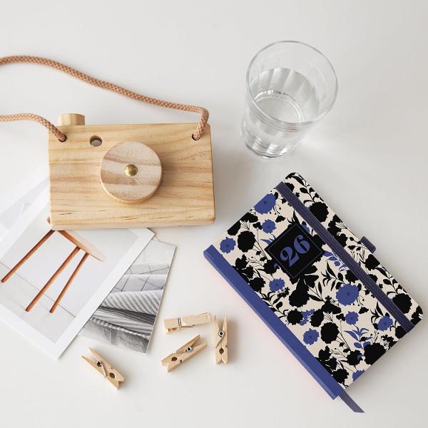 Agenda Miquelrius Passport 90x140 mm datata saptamanal Black Blue Natura MR31294