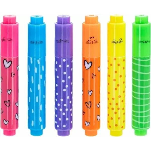 Adaug&259; culoare & poft&259; de lucru noti&539;elor tale cu eviden&539;iatoarele miniSo many cats Designul adorabil cu pisicu&539;e &537;i cerneala parfumat&259;transform&259; orice sesiune de studiu sau birou &icirc;ntr-una mai vesel&259;Corp rotund al eviden&539;iatorului cu design atractiv cu pisicu&539;e tematica &bdquo;So many cats&rdquo;Format mini &mdash; u&537;or de folosit &537;i de depozitatCerneal&259; parfumat&259; 