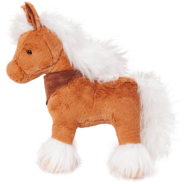 Acest calut de plus impresioneaza prin aspectul sau elegant si prin atentia acordata fiecarui detaliu Realizat dintr-un material moale si catifelat este perfect pentru imbratisari joaca si moment de confort Coama si codita pufoasa ii ofera un aer jucaus iar bandana din jurul gatului completeaza armonios designul sugerand spiritul liber al unui mic aventurier Pozitia stabila si expresia blanda il transforma intr-un companion ideal pentru copii care iubesc animalele si povestile cu ferme 