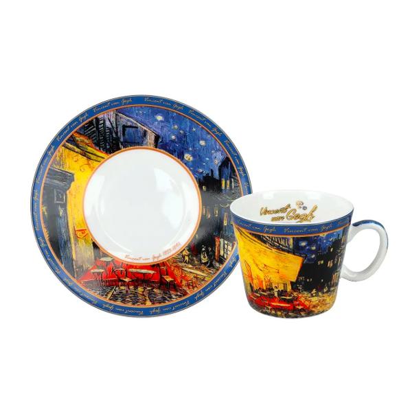 Ceasca pentru espresso din portelan inspirata de celebra pictura&nbsp;Van Gogh &ndash; Cafe at Night aduce arta direct in momentele tale de relaxare Cu un design rafinat si culori vibrante aceasta ceasca transforma fiecare espresso intr-o experienta vizuala aparte Realizata din portelan de calitate este rezistenta si placuta la atingere fiind ideala pentru uz zilnic sau pentru a fi oferita cadou iubitorilor de arta Capacitatea de 100 ml 
