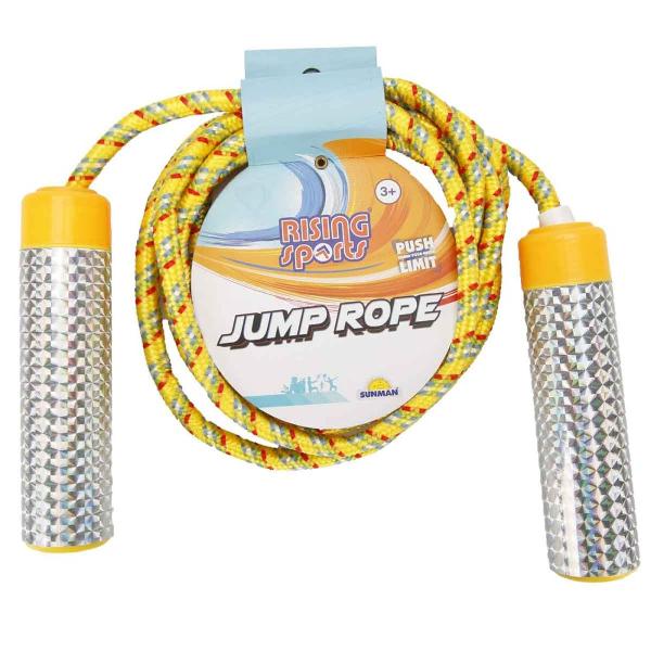 Varsta recomandata 3 - 4 ani 4 - 5 ani 5 - 6 ani 6 - 7 ani 7 - 8 aniDimensiuni produs ambalat 15 x 4 x 24 cmGreutate produs ambalat 009 kgSa te bucuri de noi activitati in aer liber va fi o adevarata placere cu coarda de saritAceasta coarda de sarit are o lungime de aproximativ 215 metri Manerele sunt ergonomice si moi oferind o priza sigura si confortabila ceea ce reduce riscul de accidente in timpul utilizariiCu coarda de sarit de la Rising 