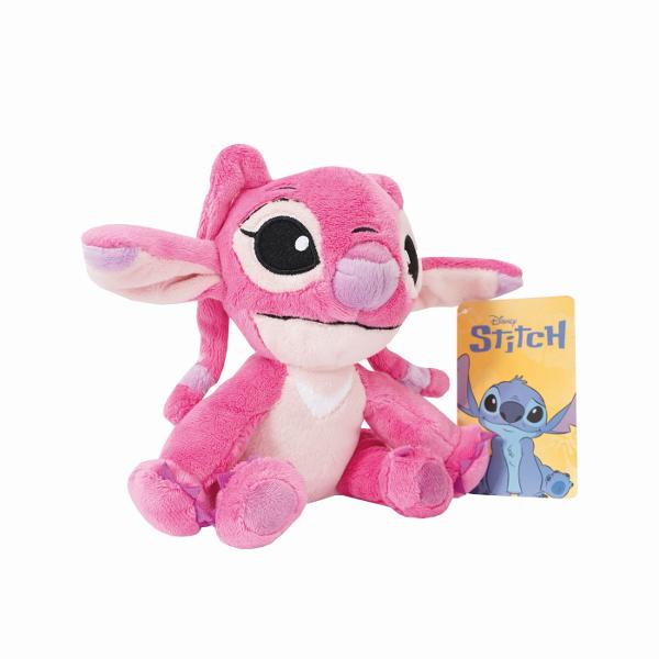 Plus Disney Angel 20 cm este o jucarie moale si adorabila inspirata de indragitul personajului din universul Lilo si Stitch Realizat din materiale fine si placute la atingere acest plus are o textura catifelata si detalii atent brodate cu ochi mari expresivi si urechi ample specifice personajului Nuantele de roz si mov ii ofera un aspect delicat si atragator iar designul sau prietenos il transforma intr-un companion perfect pentru joaca si imbratisari Cu o inaltime de 20 cm este ideal 