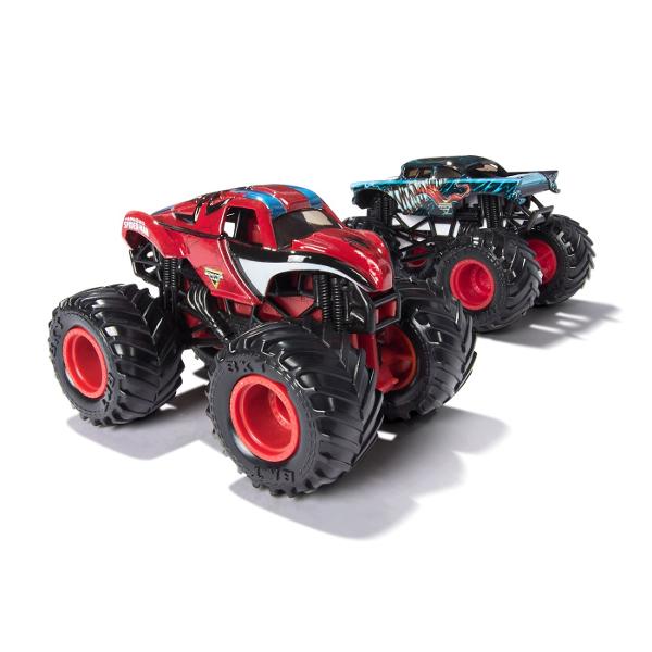 Setul Monster Jam set 2 Masinute Metalice aduce fata in fata doua modele spectaculoase inspirate din universul supereroilor pregatite pentru confruntari pline de adrenalina Fiecare pachet include doua masini cu design tematic decorate in culorile si stilul personajelor Marvel realiza cu detalii atent finisate si roti supradimensionate specifice competitiei Monster Jam Masinile sunt construite pentru curse sarituri si impacturi spectaculoase incurajand jocul dinamic si imaginativ Exista 
