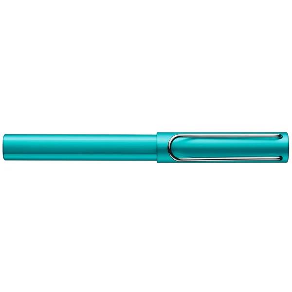 Roller Lamy AL-star este un instrument de scris atractiv tineresc care satisface chiar si cele mai exigente cerinte Fabricat din aluminiu rezistent anodizat in diverse culori Prevazut cu grip fumuriu-transparent cu fante pentru o prindere confortabila si clema metalica flexibilaDetalii roller Lamy AL-star turmaline aluminiu anodizat  clip metalic  grip din plastic ergonomic 