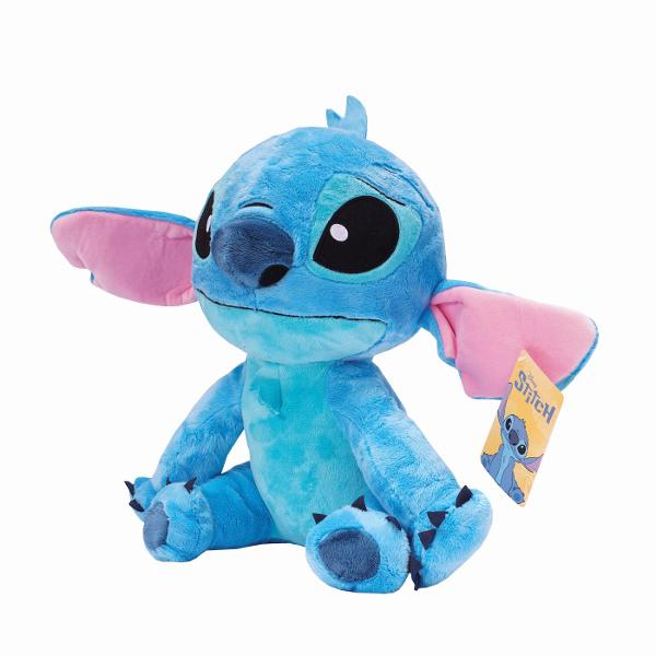 Plus Disney Stitch 25 cm este o jucarie moale si simpatica inspirata din celebrul personaj din universul Lilo si Stitch Realizat din materiale textile fine si placute la atingere acest plus reda fidel trasaturile lui Stitch cu ochi mari expresivi urechi late si detalii brodate atent finisate Dimensiunea de 25 cm il face potrivit pentru imbratisari joaca zilnica sau pentru a fi asezat ca element decorativ in camera copilului Este usor de transport ideal pentru calatorii sau pentru 