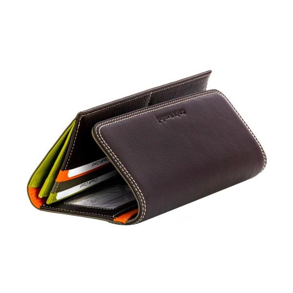 Produs fabricat cu mandrie in Romaniaconfectionat din piele naturala de calitate fabricat in Romania Acest model este un accesoriu atent finisat avand ca principale atuuri designul elegant si compartimentarea Prezinta 3 compartimente pentru bancnote dintre care unul cu fermoar 14 ante pentru carduri si inca doua buzunare pentru acte In partea din spate mai are un buzunar inchidere cu capsaCompozitie  piele naturalaCuloare  multicolorDimensiuni  