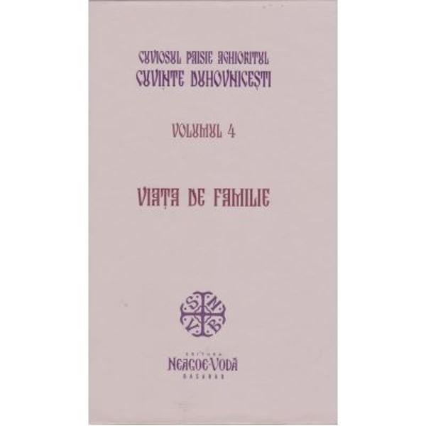 Cu prezentul volum ce cuprinde subiecte despre familie &537;i despre &icirc;ncerc&259;rile prin care trece omul din pricina crizei vie&539;ii de familie din vremea noastr&259; continu&259;m publicarea &bdquo;Cuvintelor duhovnice&537;ti&rdquo; ale fericitului Stare&539; Paisie Stare&539;ul spunea c&259; cele mai multe din scrisorile pe care le primea proveneau de la oameni cu probleme familiale Iar aceste probleme el le atribuia dep&259;rt&259;rii oamenilor de Dumnezeu &537;i 