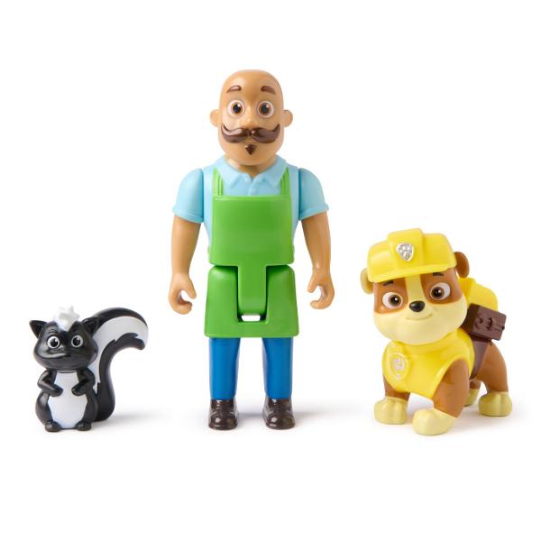 Porneste la distractie si aventura cu pachetul de 3 figurine din Patrula Catelusilor Acest trio dinamic este gata sa protejeze Golful Aventurii pe uscat si pe mare Personajul vine in uniforma in timp ce catelul este gata sa exploreze in echipamentul sau caracteristic Fiecare figurina este decorata cu detalii autentice ale personajelor si membre pozitionabile pentru misiuni de salvare palpitante Perfect pentru jocuri imaginative si povestiri acest set este excelent pentru fanii care doresc 