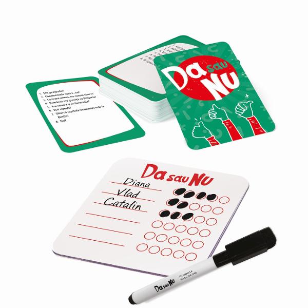 Jocul include 60 de carti 1 carte de scor reutilizata 1 marker cu guma de sters Brosura de instructiuni