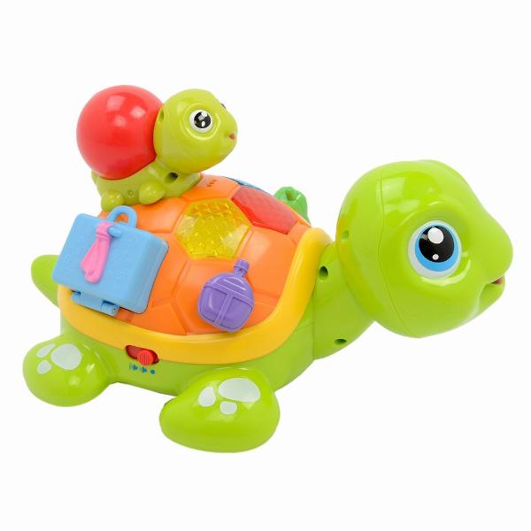 Familia testoaselor cu lumini si sunete va oferi copilului dumneavoastra momente pline de distractie si veselie iar dumneavoastra privindu-l zambete Apasa pe butoane urmareste culorile asculta sunetele aceste simple dar extrem de importante activitati sunt benefice pentru dezvoltarea inteligentei si atrag dupa sine curiozitatea copilului in timpul jocului Luminile emise de catre aceasta ii starnesc curiozitatea descoperind noi moduri de a se juca Dezvolta perceptia vizuala si 