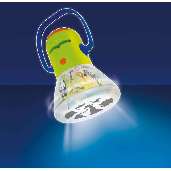 O lanterna&nbsp;3-in-1 pentru descoperirea animalelorLanterna dispune de 3 moduri proiector lumina de noapte si tortaLumini LED cu temporizator de 15 minute Include trei discuri a cate opt diapozitiveInclude instructiuni ilustrate cu diagrame de asamblare si activitati distractiveNecesita 3 baterii AG13  LR44 incluse&nbsp;Varsta recomandata 3 aniDimensiuni cutie&nbsp;145 x 0850 x 18 cmCulorile si continutul pot 