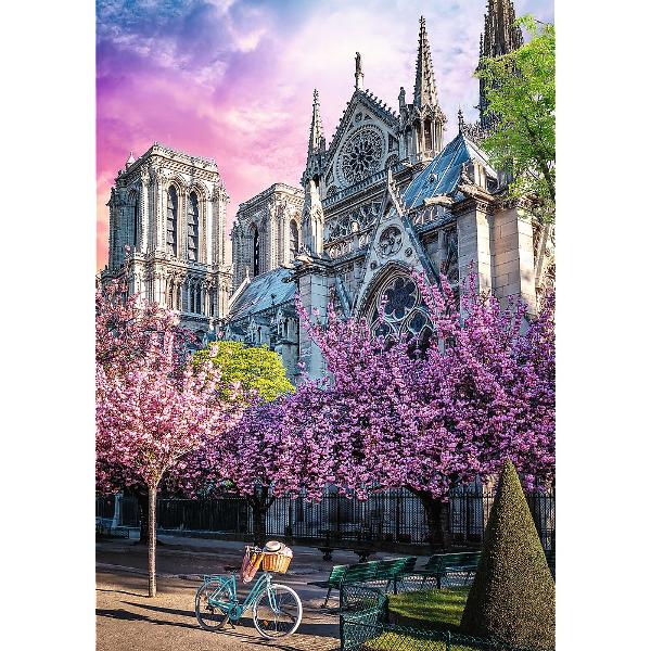 Un puzzle de calitate trebuie sa fie relaxant si distractiv Aranjarea unui puzzle constitue atat pentru copii cat si pentru adulti este o modalitate deosebita de dezvoltare a indemanarii spiritului de observatie si a concentrarii Trefl este o companie poloneza cu sediul central in regiunea Pomorze Incepand din 1985 compania a inceput sa produca puzzle-uri dezvolatand ulterior si segmentul de carti de joc si jocuri de societate In prezent Trefl este lider in Polonia si plina expansiune in 