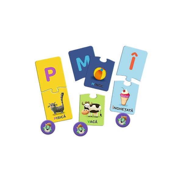 Jocul educativ &bdquoAlfabet  Micul Explorator&rdquo este conceput pentru ai ajuta pe copii sa invete literele de la A la Z intr-un mod interactiv si atractiv Prin intermediul pieselor tip puzzle care asociaza literele cu imaginile si cuvintele familiare cei mici invata mai usor sa recunoasca alfabetul si sa faca legatura intre sunete si obiecte din viata de zi cu zi Jocul stimuleaza dezvoltarea abilitatilor lingvistice atentia si coordonarea oferind in acelasi timp o experienta de 