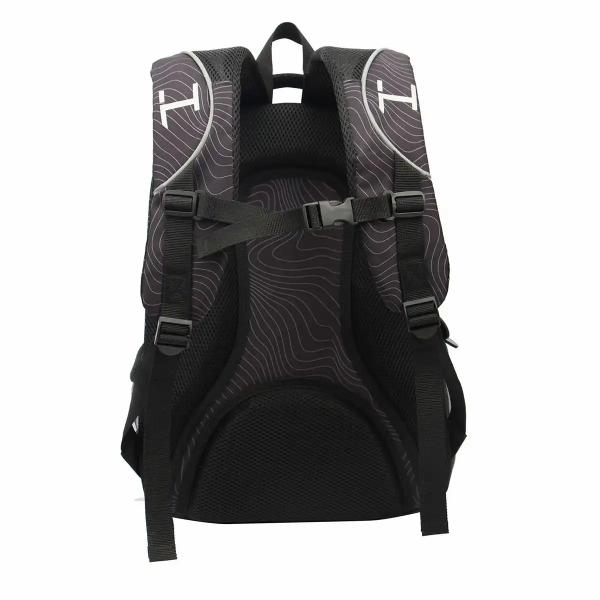 Ghiozdanul BPL-60 este conceput pentru fanii K-Pop Demon Hunters avand un design atractiv si functional pentru utilizarea zilnicaCaracteristici4 compartimente principale pentru organizare eficienta2 buzunare laterale elasticeBuzunar interior pentru smartphone captusit cu material protectorOrificiu pentru cablul castilorOrganizator interior cu inel pentru cheiManer ergonomic superiorElemente 