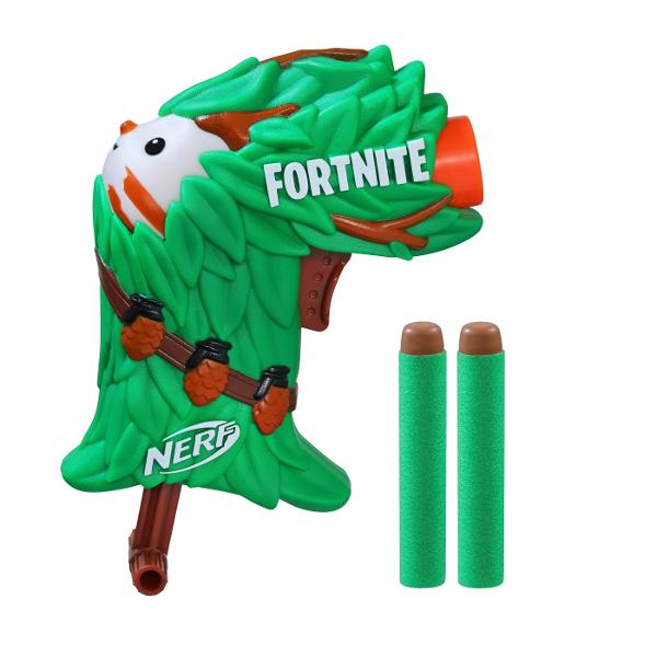Nerf x Fortnite Micro Shots si adu in viata reala bataliile din universul Fortnite Intra in lupta cu aceste versiuni miniportabile ale blasterelor NERF cu design adaptat dupa cel al armelor din joc Fiecare blaster trage cate un proiectil pe rand si vine in pachet alaturi de 2 proiectile  Trage de maner in jos pentru a incarca apoi apasa pe tragaci pentru a trage Acum iti poti lua blasterul NerfxFortnite Micro Shots oriunde alaturi de tine pentru distractie maxima Disponibiltatea poate 