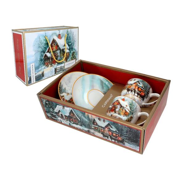 Set cu 2 ce&537;ti cu farfurioare din por&539;elan 250 ml &ndash; Peisaj de iarn&259; cu case &icirc;nz&259;pezite &537;i calea&537;c&259;Transform&259; fiecare pauz&259; de cafea sau ceai &icirc;ntr-un moment de poveste cu acest elegant set de 2 ce&537;ti cu farfurioare din por&539;elan fiecare cea&537;c&259; av&acirc;nd o capacitate de 250 mlCasele acoperite de 
