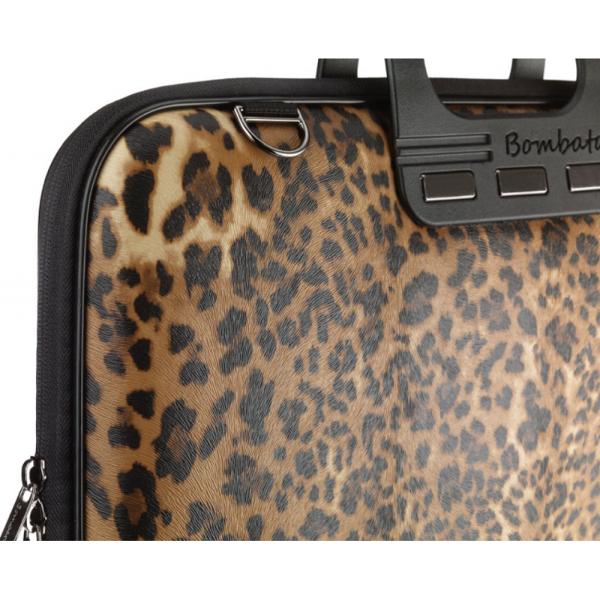 Geanta lux business laptop 156 Bombata LeopardO geanta fashion pentru business si laptop cu un design subtil si functional insa robusta eleganta este fabricata din piele ecologica cu manere rezistente din silicon Geanta lux business laptop 156 Bombata Leopard nu este deloc plictisitoare ea este realizata din materiale rezistente avand un model animal print- leopard Marginile elegante care mascheaza perfect fermoarul dau acea nota 