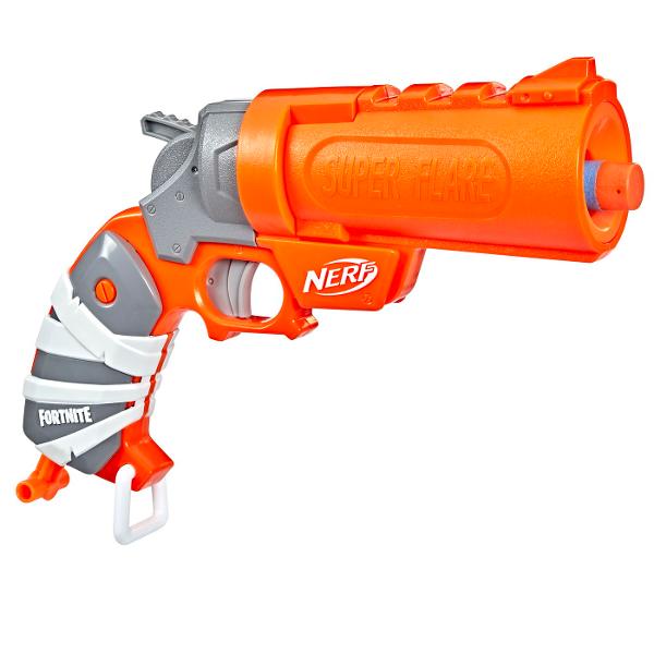 Luati acasa noul Nerf Fortnite Flare de la Hasbro Achizitionati acest lansator minunat cu o tema inspirata de lansatorul de razbunare din jocul video Un lansator de sageti cu spuma foarte special datorita dimensiunii si sagetilor mari cu un sistem de incarcare care deschide lansatorul la jumatate si multe alte surprize Încarcati blasterul coborati zavorul tintiti si lansati spre tinta dvs Distractie si competitie la indemana ta