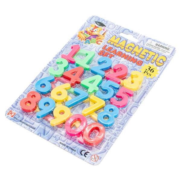 Setul contine 36 de cifre magnetice ambalate intr-un blister Cifrele pot fi lipite atat pe tabla cat si pe frigider Este o alternativa excelenta la invatare pentru cei mai tineri Puteti crea multe activitati matematice dintr-un set atat de mare