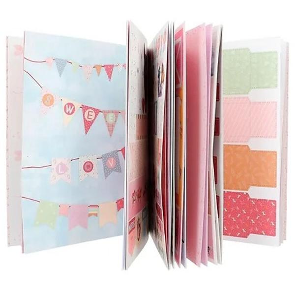 Pentru t&259;iere pliere brodare &537;i proiectare &Icirc;n cartea creativ&259; DIY Paper Fun by Miss Melody exist&259; totul pentru scrisori BFF c&259;r&539;i po&537;tale lan&539;uri fanion ambalaje dulci &537;i multe altele 32 de pagini colorate dintre care 9 din carton solid &537;i 550 de autocolante pentru fanii ambarca&539;iunilor nebune de cai