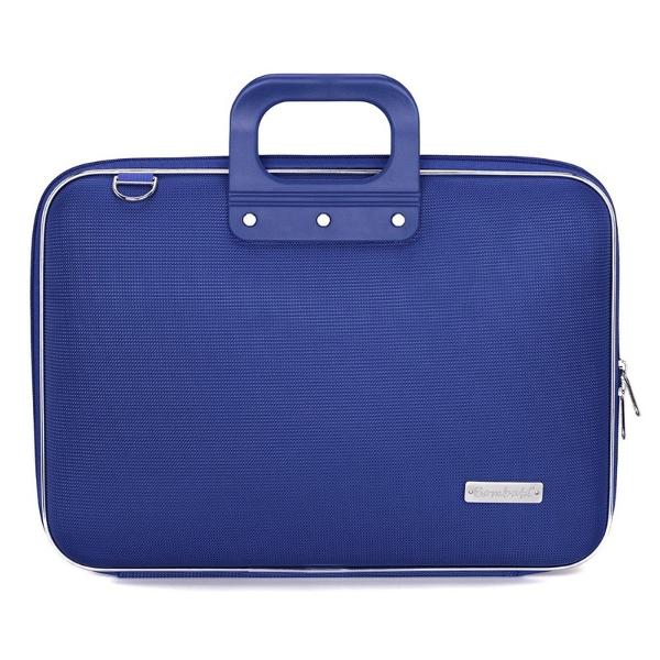 Geanta lux business laptop 156 in Clasic nylon Bombata-Albastru cobaltGeanta lux business laptop 156 in Clasic nylon Bombata-Albastru cobalt este o geanta de marime medie ideala pentru o tableta sau un laptop de 156 Conceptul acestei genti este realizat integral in Italia iar geanta este fabricata nylon de inalta calitateGeanta Bombata are un design incantator elegant si foarte practic Interiorul spatios este prevazut cu un 