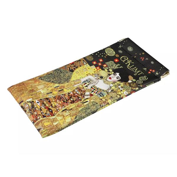 Etuiul pentru ochelari „Gustav Klimt – Adele” este o pies&259; practic&259; &537;i artistic&259; ideal&259; pentru cei care doresc s&259; îmbine func&539;ionalitatea cu rafinamentul Decorat cu imaginea celebrei opere de art&259; „Portretul Adelei Bloch-Bauer” de Gustav Klimt acest etui aduce un plus de elegan&539;&259; oric&259;rei &539;inuteDimensiuni 9x18 cm – potrivit pentru diverse tipuri de 