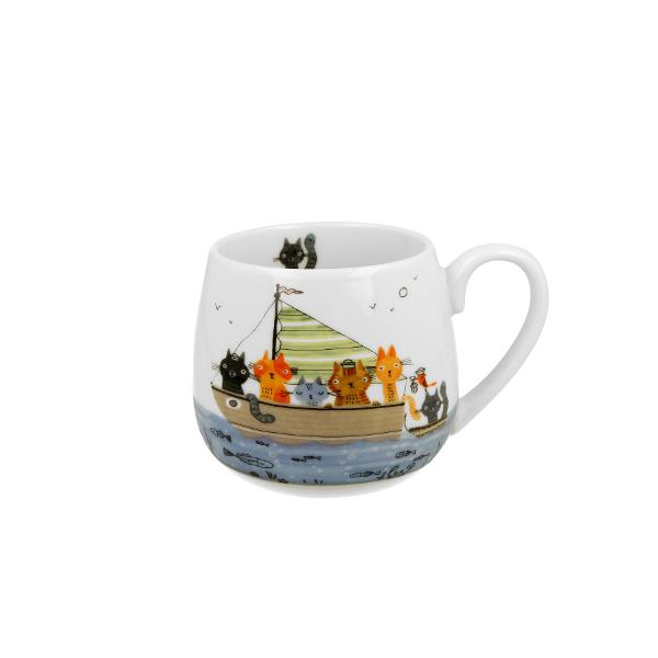 Can&259; 430 ml Lumea pisicilor parte din seria Animals  realizat&259; din por&539;elan de cea mai buna calitate caracterizat&259; printr-o culoare natural&259; alb-crem cu o str&259;lucire delicat&259; &537;i rezisten&539;&259; &537;i durabilitate excep&539;ionale p&259;strând în acela&537;i timp lejeritatea &537;i fine&539;eaCana este decorata cu pisici domestice pufoase multicolore 