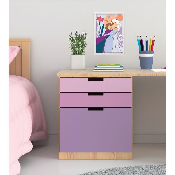 Cu kiturile Paint &amp Frame bazate pe tehnica colorarii dupa numere copiii invata sa coloreze diferitele imagini cu atentie si grija imbunatatindu-si astfel talentul artistic si dezvoltandu-si abilitatile motorii La final ei vor simti un sentiment de bucurie mandrie si satisfactie care ii va stimula sa doreasca sa continue sa picteze Satisfactie si bucurie Transformati-va in artisti si fiti mandri de capodopera voastra Paint &amp Frame ii transforma pe toti in adevarati 
