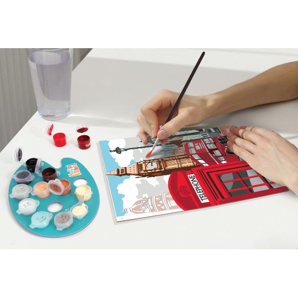 Cu kiturile Paint &amp Frame bazate pe tehnica colorarii dupa numere copiii invata sa coloreze diferitele imagini cu atentie si grija imbunatatindu-si astfel talentul artistic si dezvoltandu-si abilitatile motorii La final ei vor simti un sentiment de bucurie mandrie si satisfactie care ii va stimula sa doreasca sa continue sa picteze Satisfactie si bucurie Transformati-va in artisti si fiti mandri de capodopera voastra Paint &amp Frame ii transforma pe toti in adevarati 