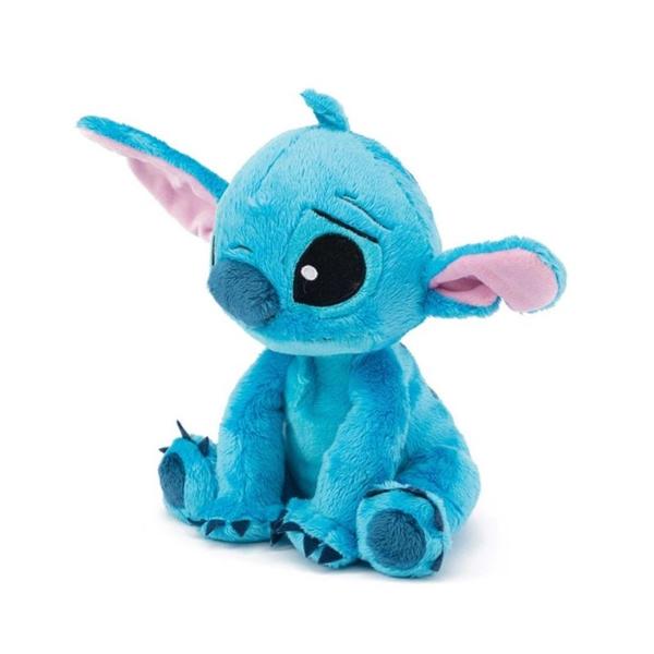 Bun venit in clubul Disney Jucaria noastra moale Stitch cu caracteristici brodate va va tine zambitor pe parcursul zilei Moale dar durabilStitch este fabricat dintr-o tesatura moale de poliester  ceea ce il face jucaria perfecta de plus 