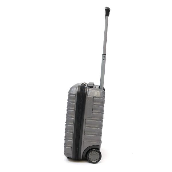 Troler Assign Gri Inchis 40x30x20 cmTroler ABS cu 2 rotiManer superior si maner telescopicSuport de sustinere la baza trolerului pentru o manevrare mai usoaraLa interior prezinta bretele elastice pentru fixarea bagajului si un buzunar cu fermoarGreutate 18kg