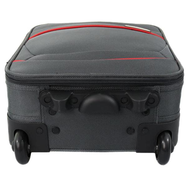 TROLER CARLA GRI CU ROSU 40x30x15cm - 2383Troler cu 2 rotiMaterial PoliesterBuzunar frontal cu fermoarManer superior si suport de sustinere la baza trolerului pentru o manevrare mai usoaraLa interior prezinta bretele elastice pentru fixarea bagajului si un buzunar cu fermoarGreutate 18kg