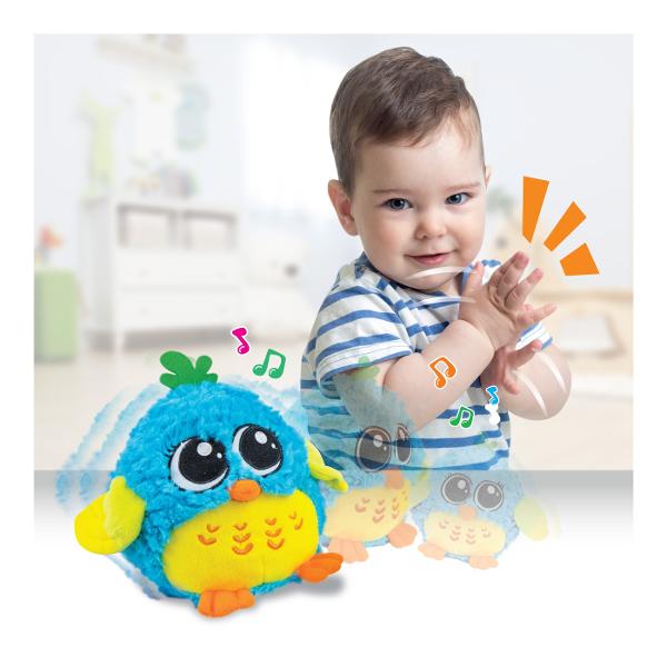 Winfun Jucarie de Plus Pasare este o jucarie adorabila si interactiva care raspunde la sunete si danseaza in mod amuzant Pasarea se rostogoleste si reactioneaza la zgomote aducand distractie si rasete in timpul jocului Designul sau moale si colorat o face usor de imbratisat si potrivita pentru ore intregi de joaca Aceasta jucarie placuta la atingere este un plus perfect pentru copiii mici oferind distractie activa si educativa Cu efecte sonore vesele si o miscari jucause pasarea este o 