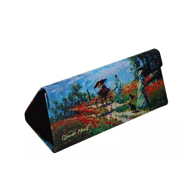 Toc pliabil pentru ochelari – Design Monet 16 cmPoart&259; cu tine o buc&259;&539;ic&259; de art&259; impresionist&259; Acest toc pliabil pentru ochelari inspirat de capodoperele lui Claude Monet este combina&539;ia perfect&259; între elegan&539;&259; artistic&259; &537;i 
