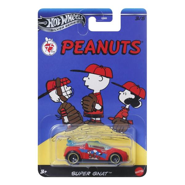 Hot Wheels® Silver Series Peanuts 75th Cars aduce o noua intorsatura masinilor turnate sub presiune cu design si culori izbitoare care ies in evidenta Fiecare masina la scara 164 are roti exclusive este acoperita cu mai multe modele si vine in ambalaje speciale de colectie Cu o varietate de modele noi la moda copiii si colectionarii vor dori sa le colecteze pe toate Fiecare masina se vinde separat in functie de disponibilitateCulorile si modelele pot varia Nu se 