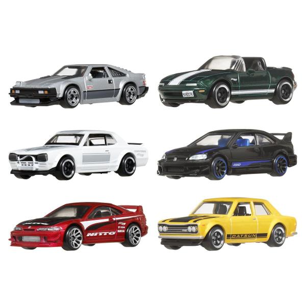Du-ti jocul la nivelul urmator cu setul Hot Wheels Streets of Japan Acest set de sase vehicule prezinta modele japoneze turnate frumos atat moderne cat si vintage intr-o versiune complet finisata din metal Setul Hot Wheels Streets of Japan contine 6 vehicule Hot Wheels care celebreaza industria auto japoneza Da un impuls unei colectii Hot Wheels existente cu acest set de 6 piese sau intra direct in joc pentru a incepe o serie complet noua O idee grozava de cadou pentru colectionarii de 