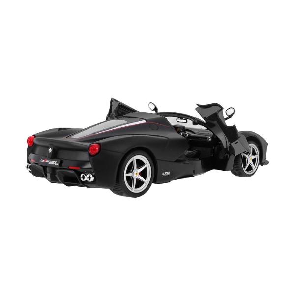 Copilul dumneavoastra se poate juca in voie cu masina cu telecomanda Ferrari Aparta scara 1 la 14 oferita de brandul international Rastar Nicio cursa nu este imposibil de castigat cu acesta masinuta replica oficiala cu licenta a modelului original construita cu mare atentie la detalii Masinuta are proportiile ideale pentru momente pline de distractie si amuzament avand dimensiunile in centimetri dupa cum urmeaza  335147108Masinuta functioneaza pe frecventa de 24GAlimentarea se 